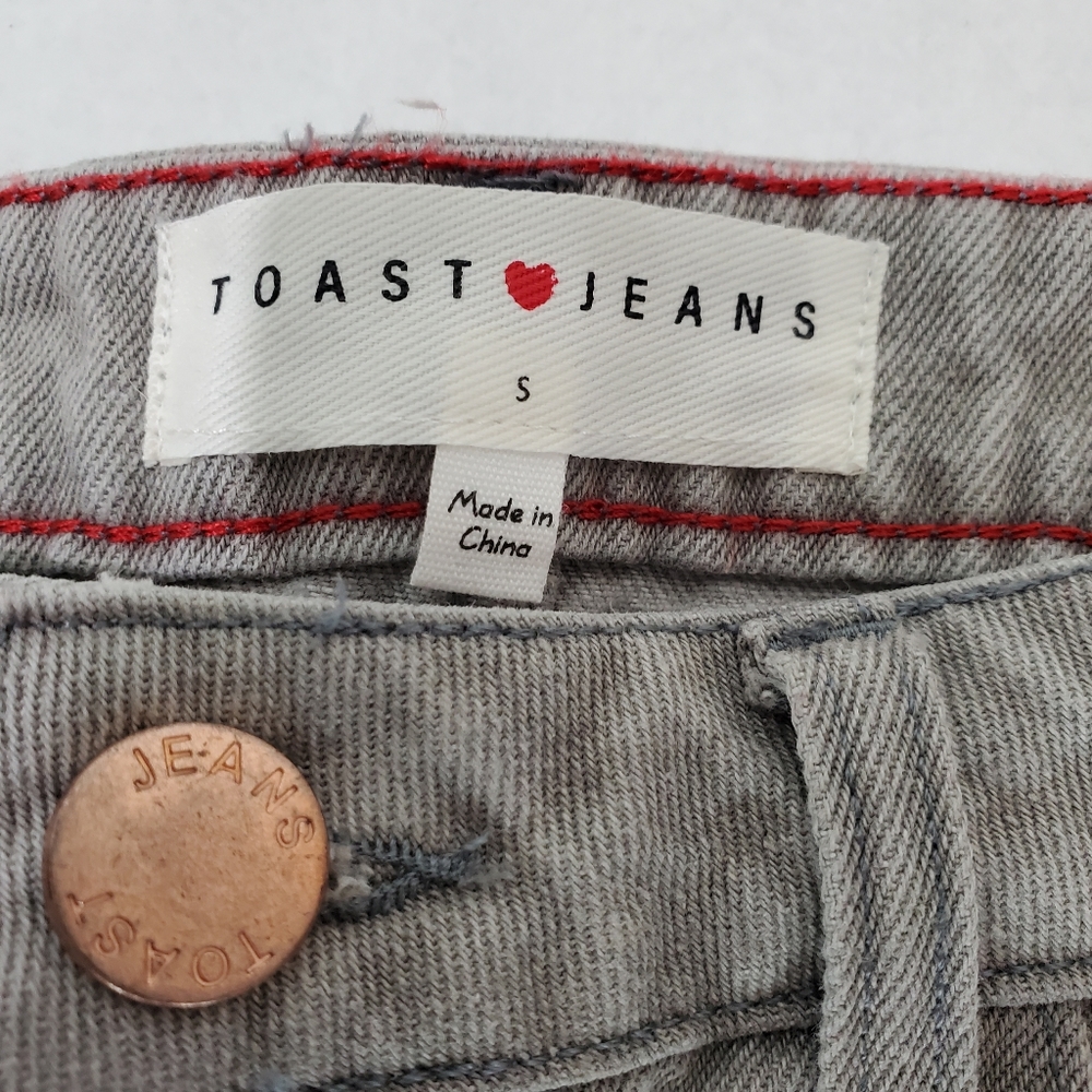 Toast Jeans Women's Gray Frayed Hem High Rise Shorts Size Small NWT - Picture 9 of 9